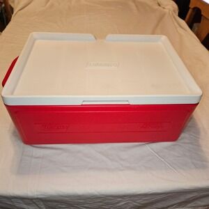 Coleman Party Stacker 24 Can Cooler Red White Model 6225 Stackable Lid